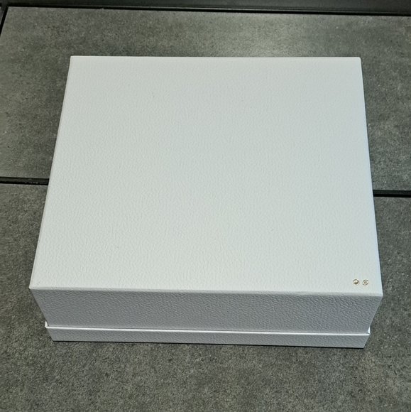 DIOR GIFT BOX/BAG - Picture 14 of 16